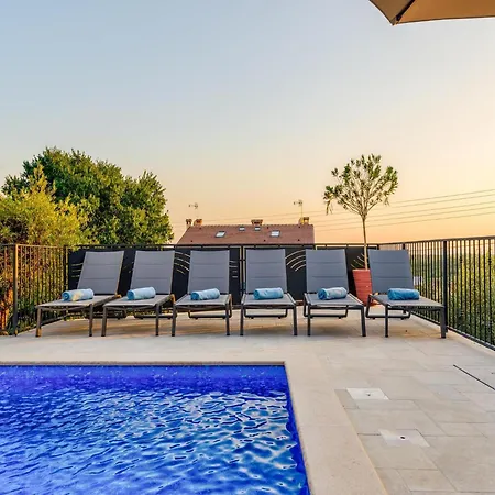 Beautiful With View Villa